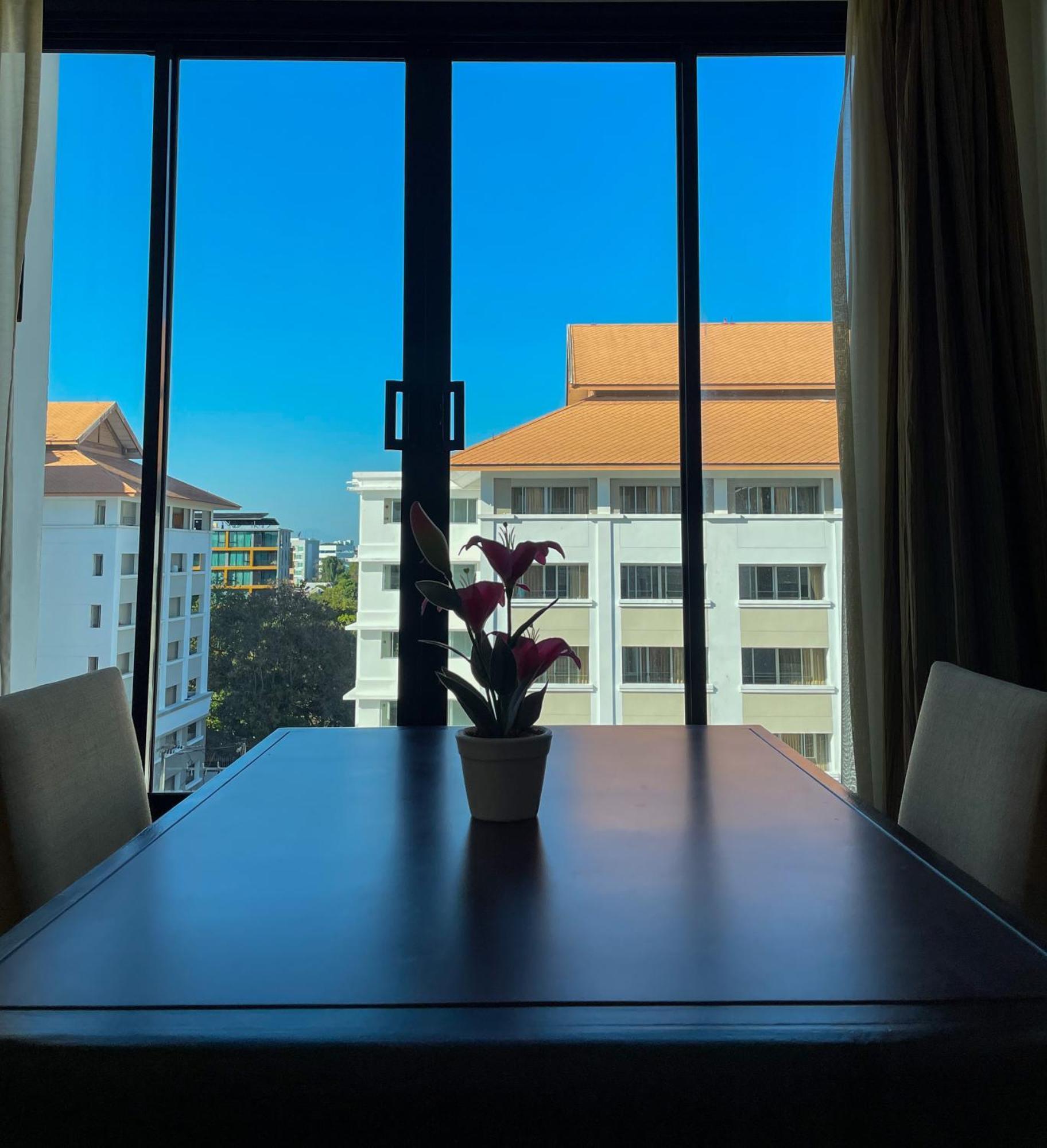 The Empire Nimman Hotell Chiang Mai Rum bild